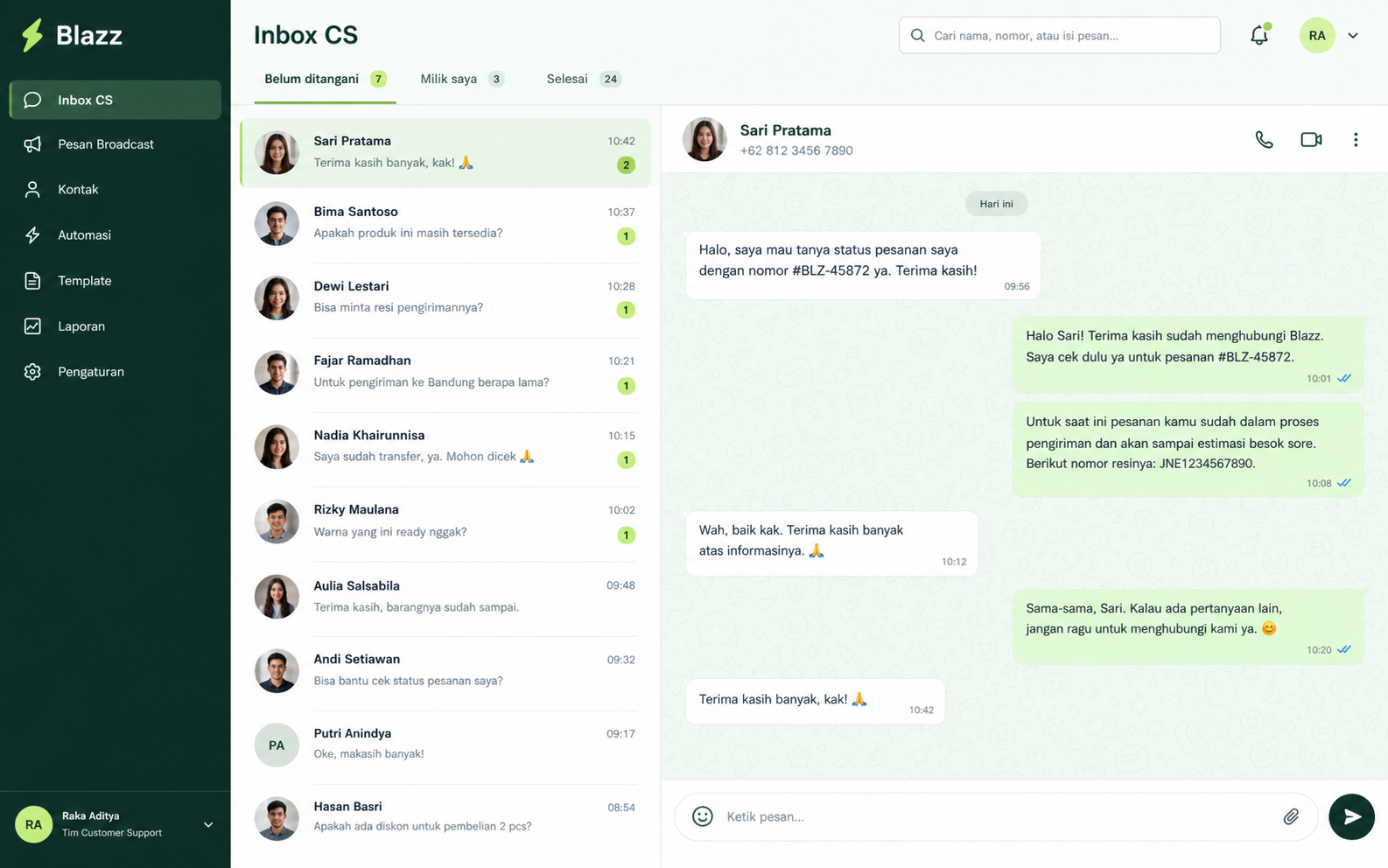 Tampilan inbox CS Blazz dengan daftar percakapan pelanggan dan panel chat WhatsApp